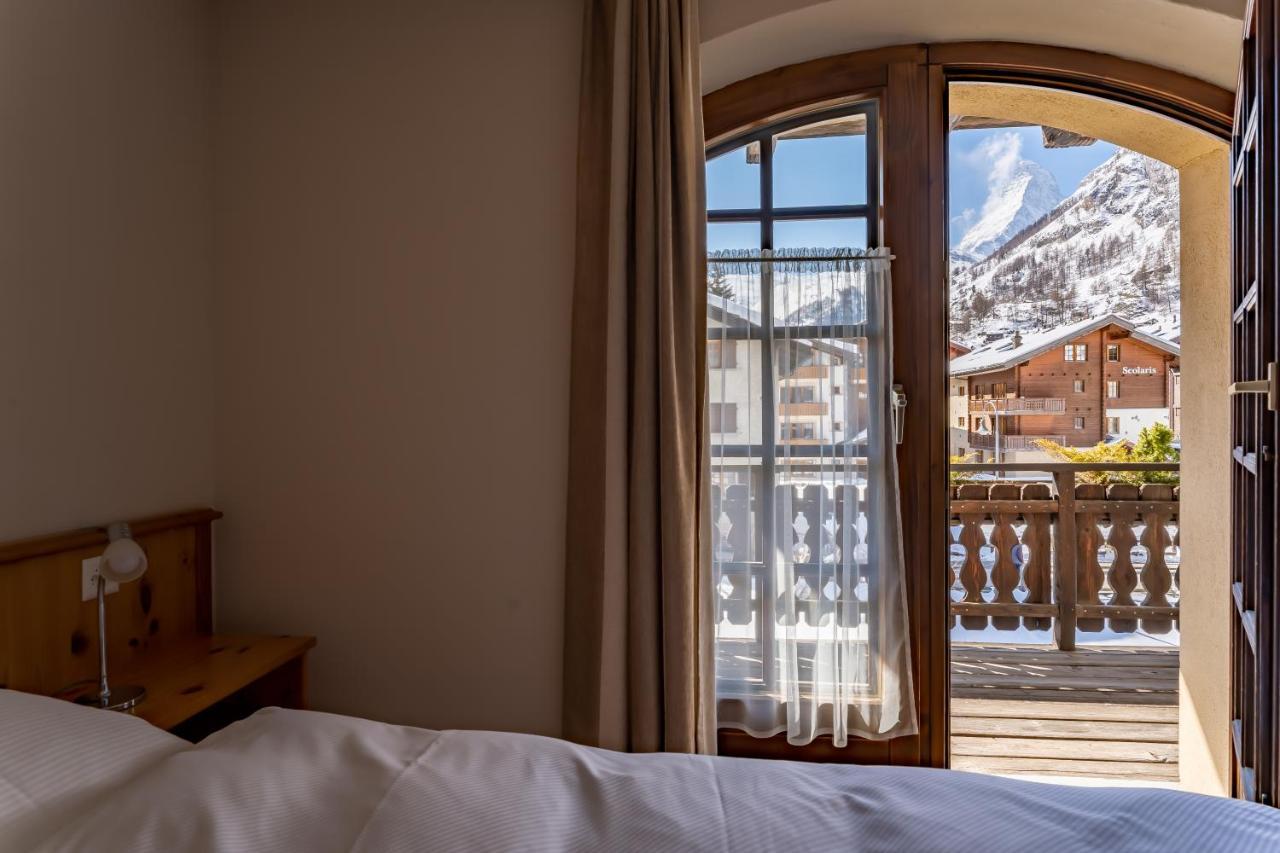 Haus Zer Weidu Apartment Zermatt Exterior foto