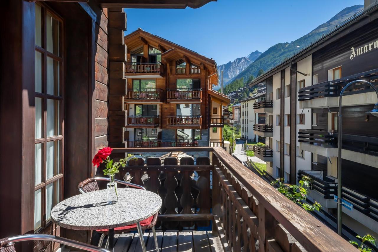 Haus Zer Weidu Apartment Zermatt Exterior foto